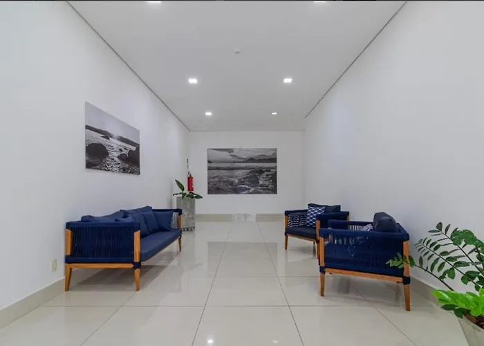 Apartamento alto padrão com 3 suítes, sala 3 ambientes todos com ar, ambientes novos e moderno. Ubatuba